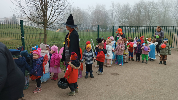 Tradicionalna pustna povorka