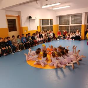 1346b42c91040cab48af037bb2af795b_original